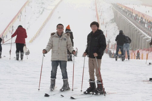 大讯，年会，年终活动，滑雪